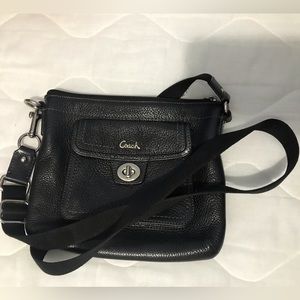 COACH BLACK PEBBLED LEATHER CROSSBODY BAG